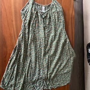 RVCA dress size large